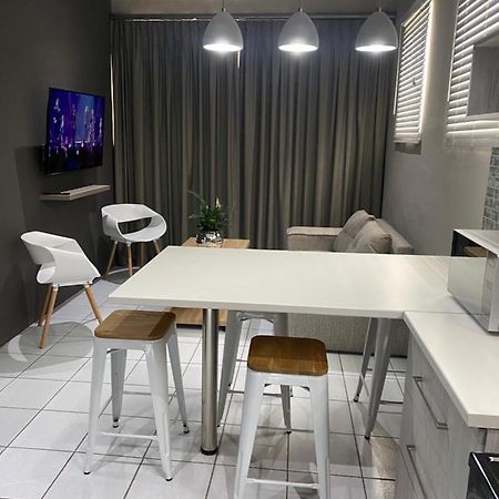 Adventure Apartment - Colchester - 5Km From Elephant Park 外观 照片