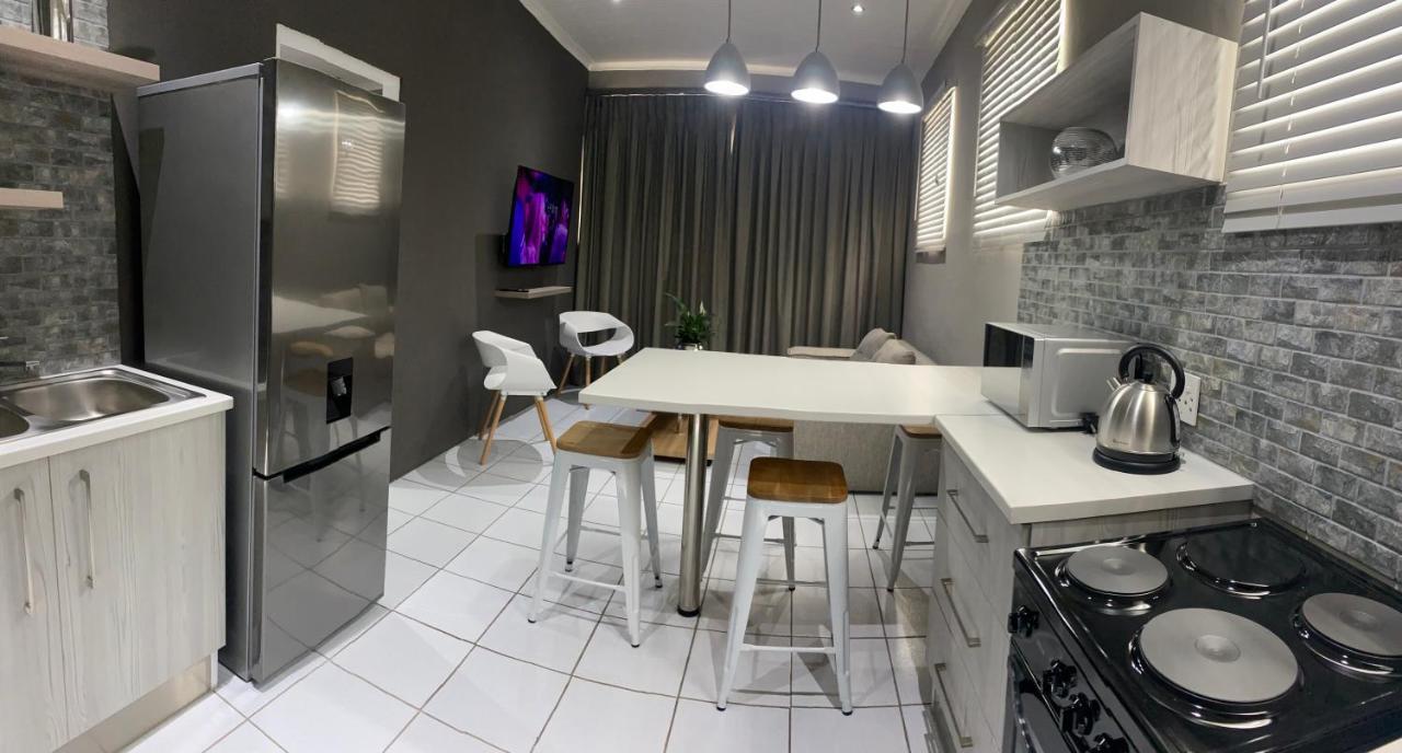 Adventure Apartment - Colchester - 5Km From Elephant Park 外观 照片