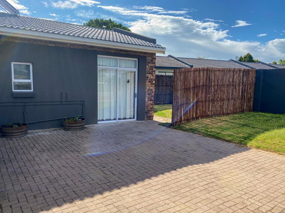 Adventure Apartment - Colchester - 5Km From Elephant Park 外观 照片
